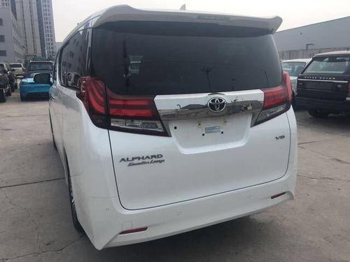 国产保姆车图文介绍视频,舒适与实用并存的家庭出行新选择